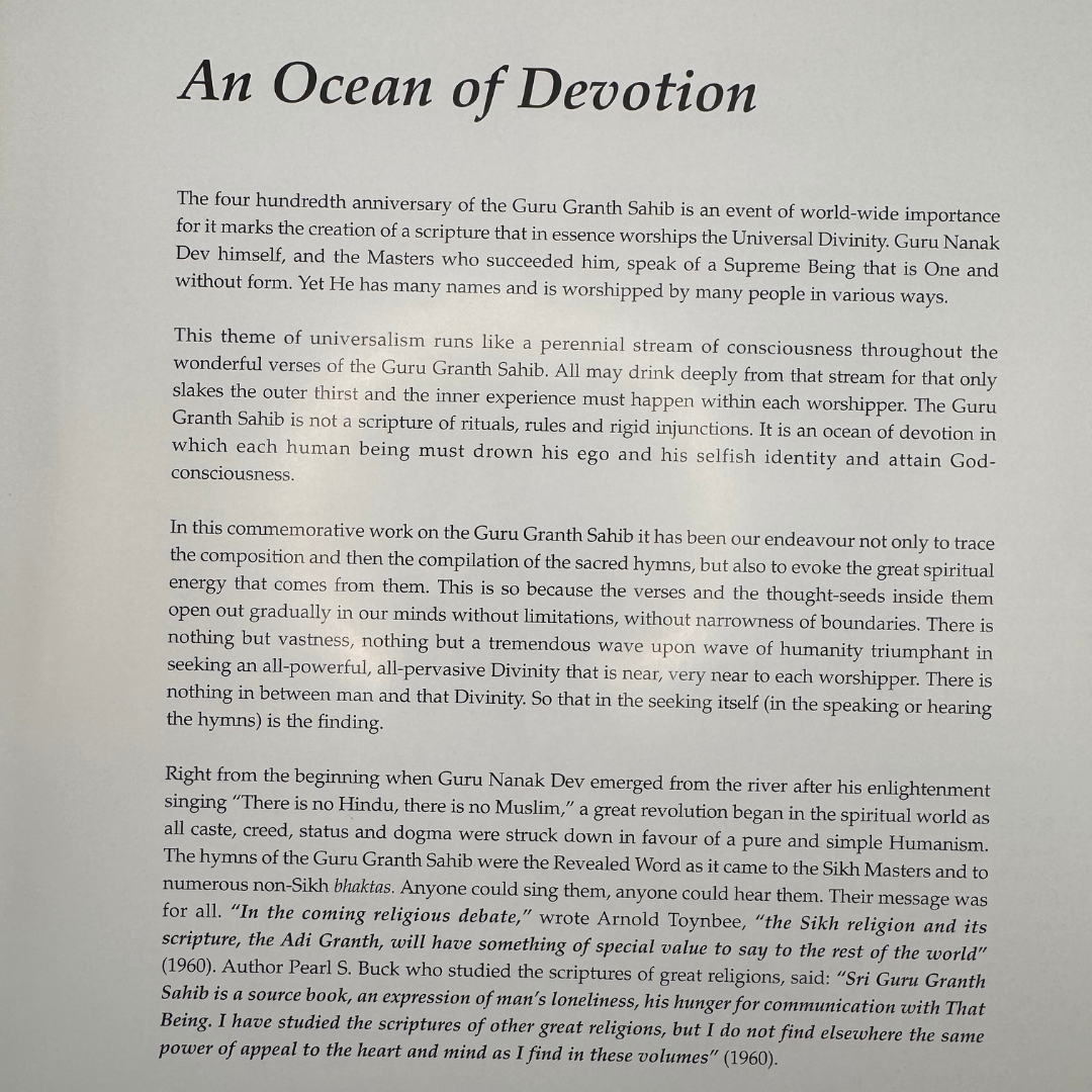 Sri Guru Granth Sahib: A Universal Scripture for Mankind by Akhil Bakhashi, Vijay N. Shankar and Harminder Kaur